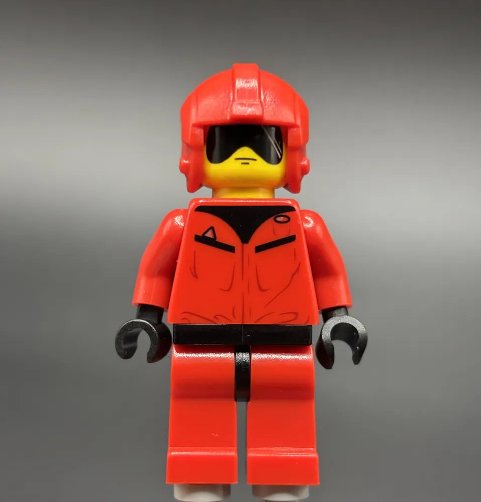 T-16 Skyhopper Pilot - Red Helmet