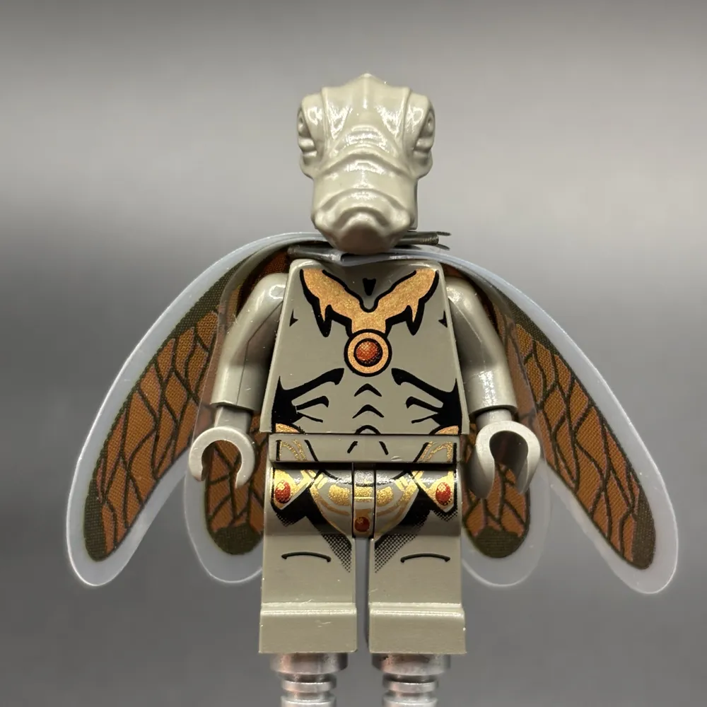 Geonosian - Dark Gray, with Wings
