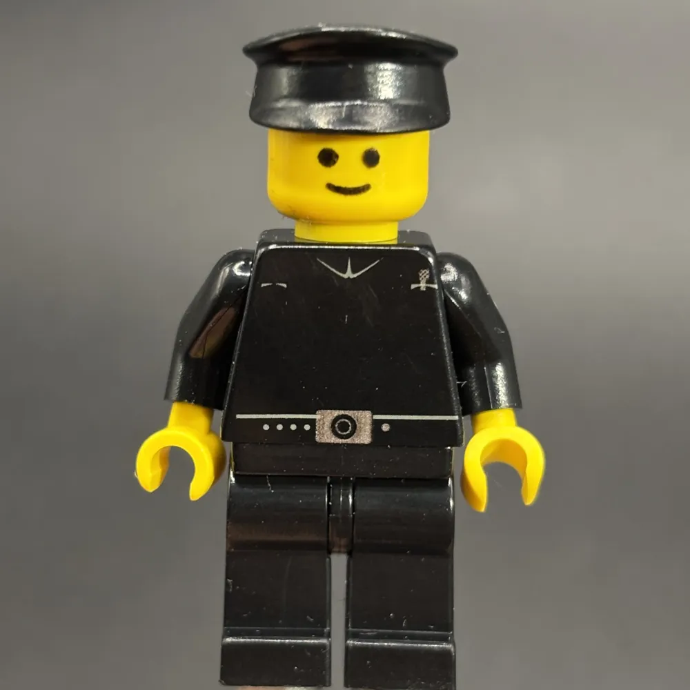 Imperial Shuttle Pilot - Yellow Head, Police Cap