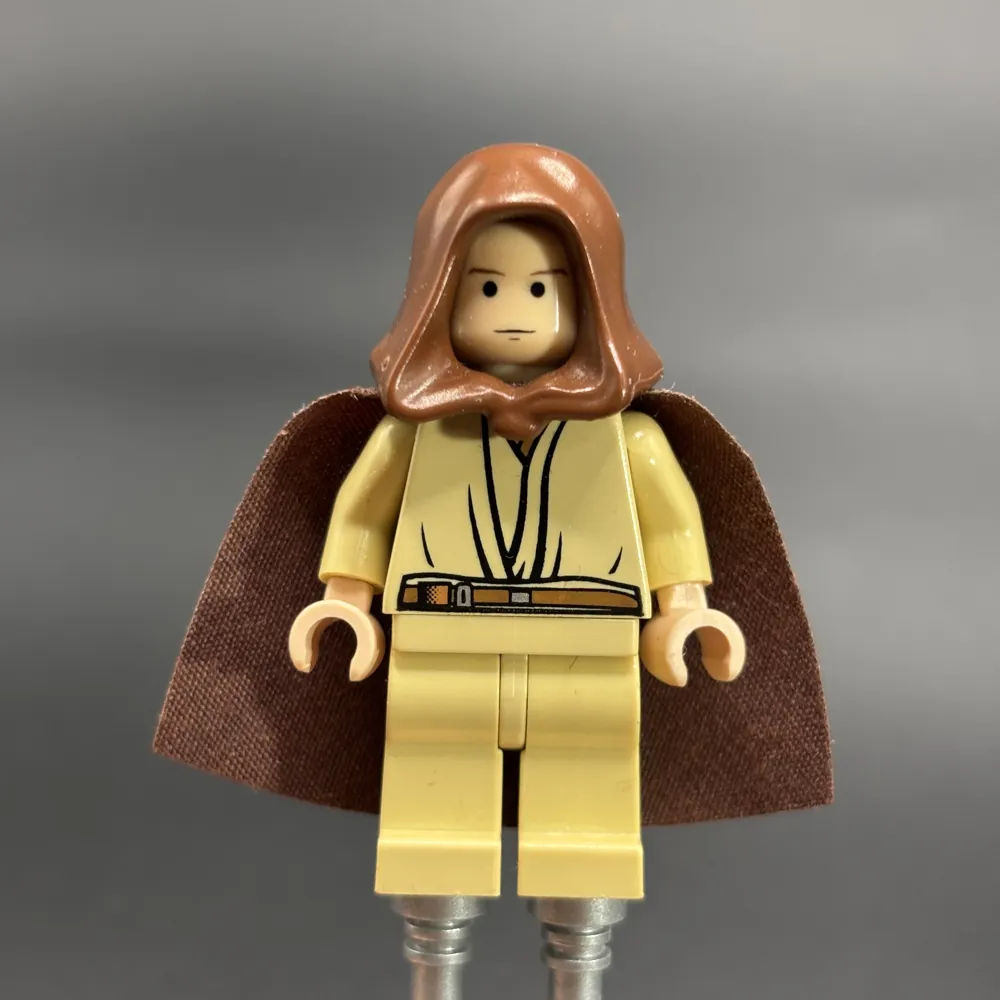 Obi-Wan Kenobi - Young, Light Nougat, Brown Hood and Cape, Tan Legs