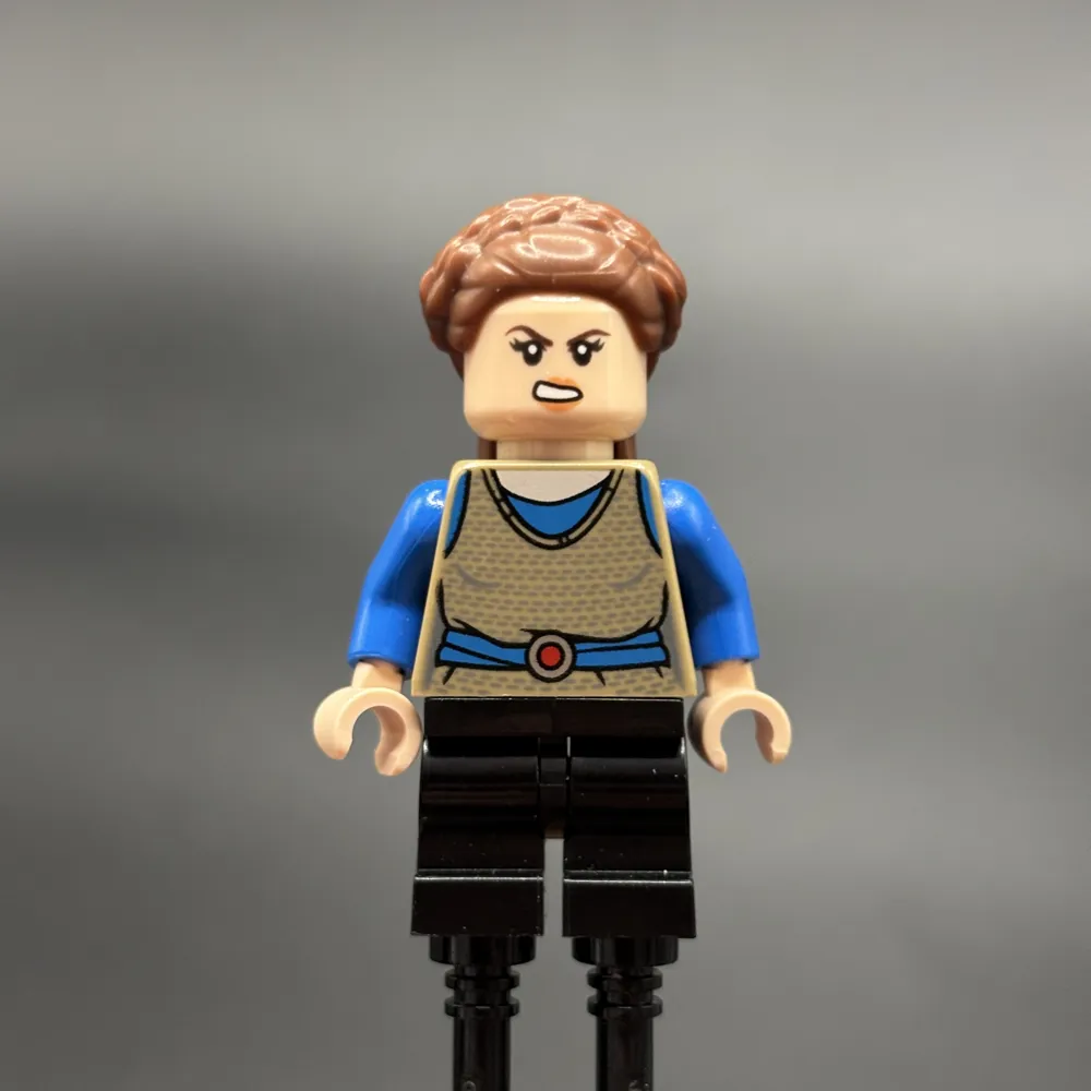 PadmÃ© Naberrie (Amidala), Medium Legs