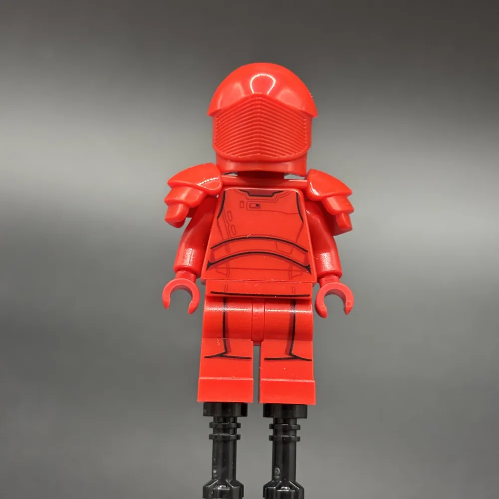 Elite Praetorian Guard - Pointed Helmet, Legs