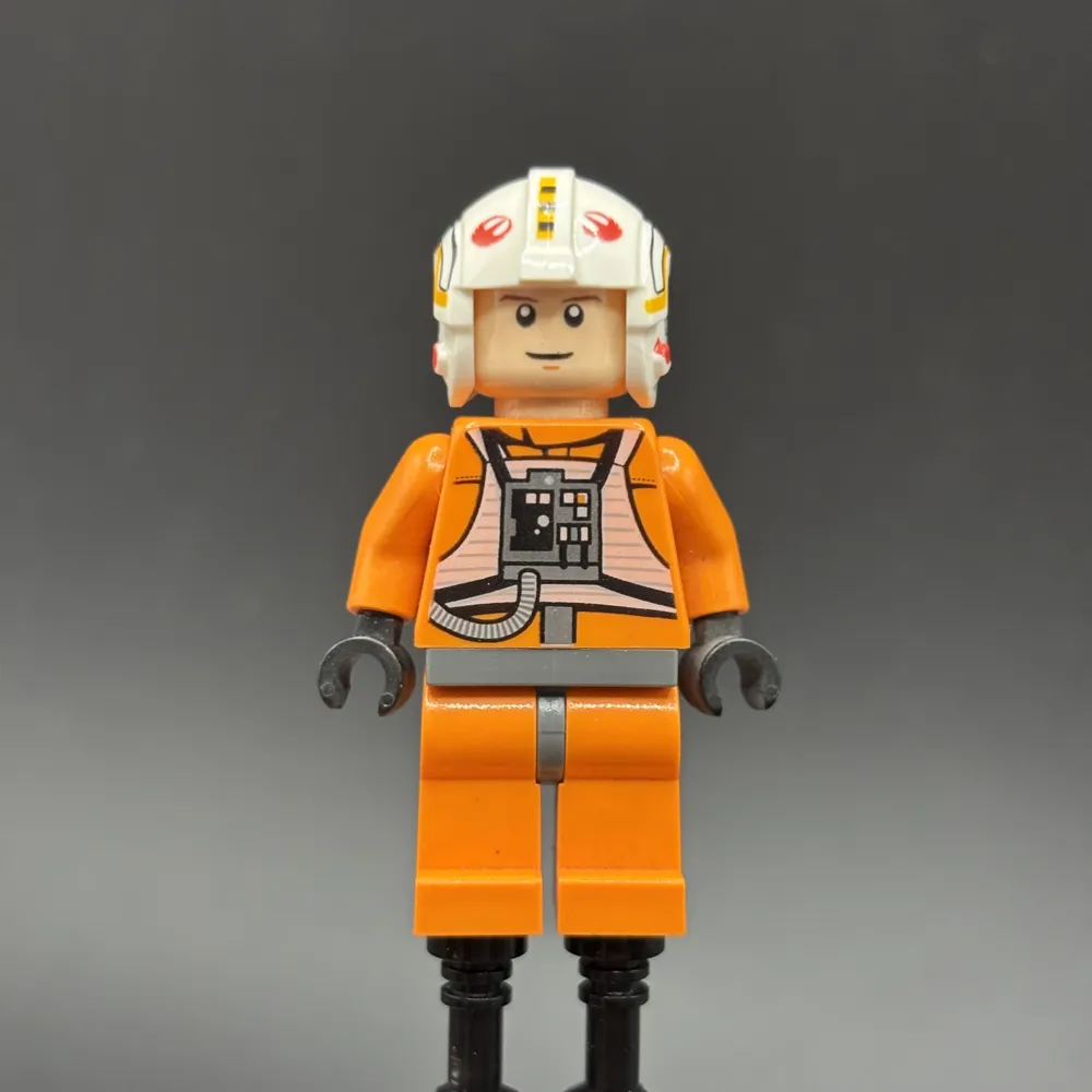 Luke Skywalker - Pilot Suit, Detailed Torso and Helmet