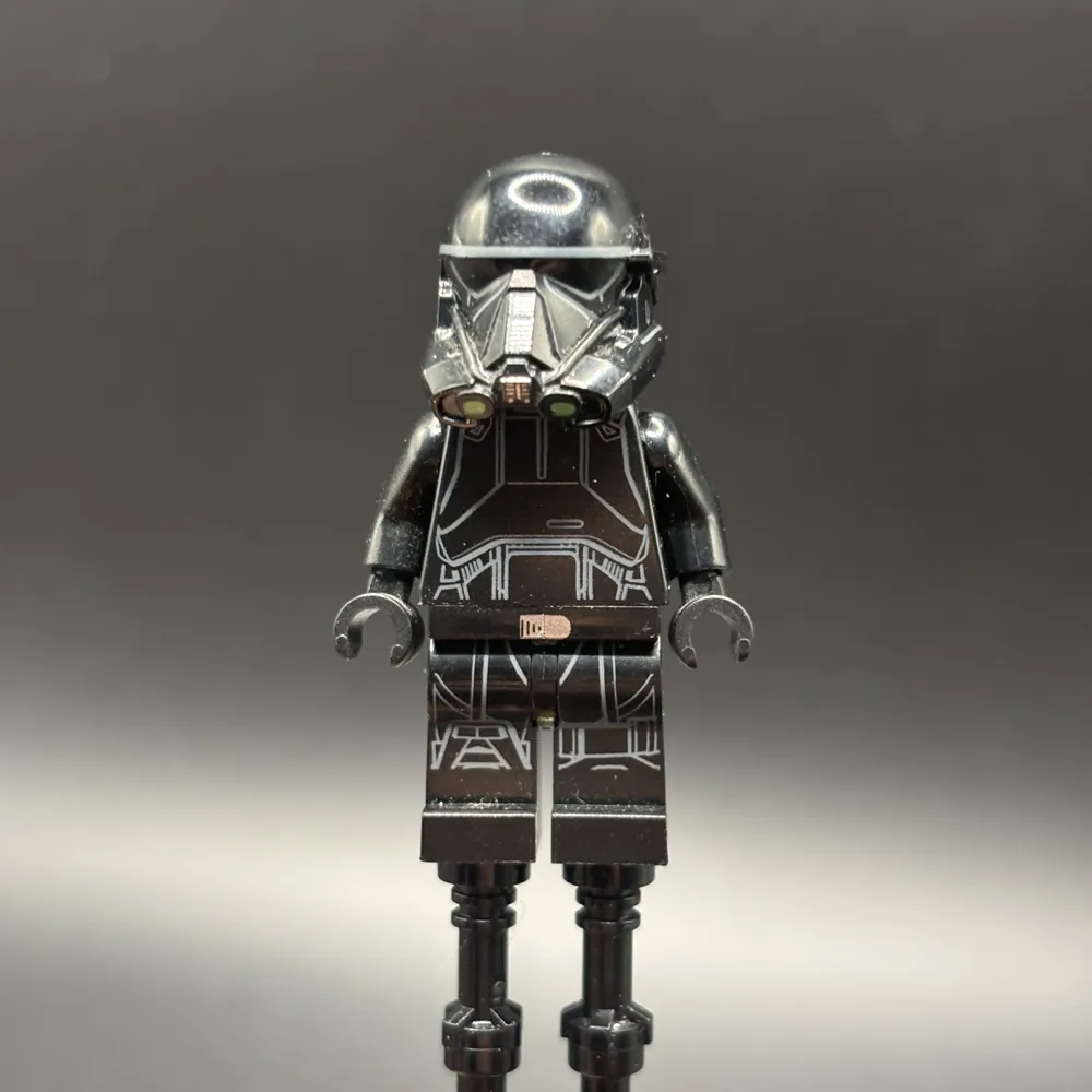 Imperial Death Trooper - Light Nougat Head