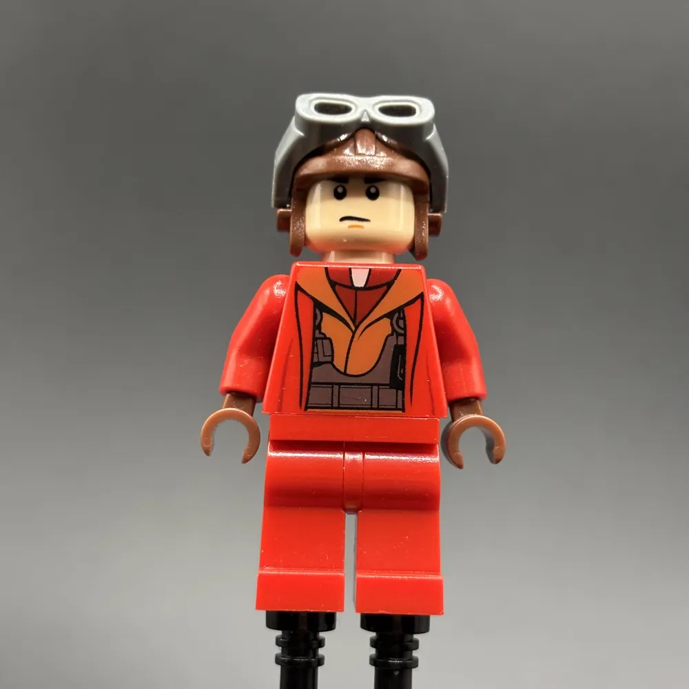 Naboo Fighter Pilot - Red Jumpsuit