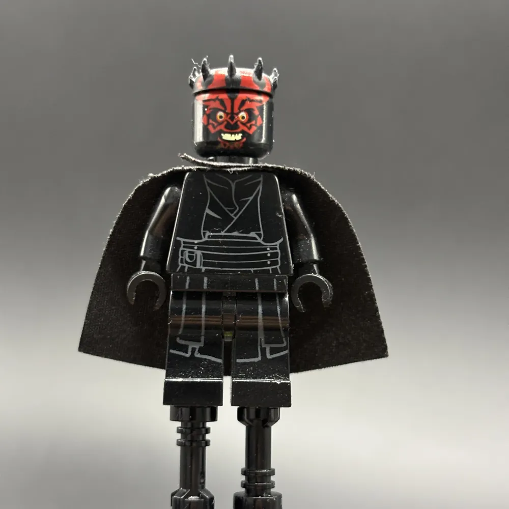 Darth Maul - Horns and Cape, Printed Legs