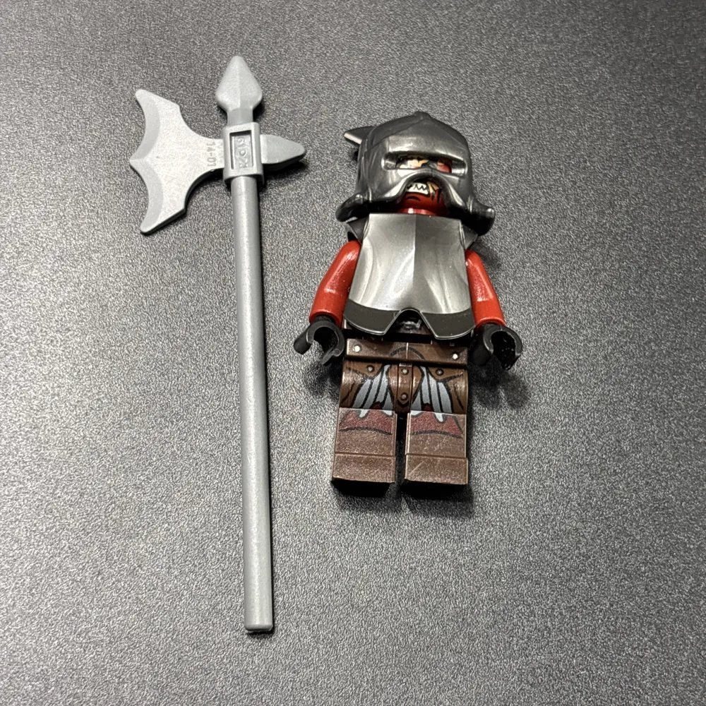 Uruk-hai - Helmet and Armor
