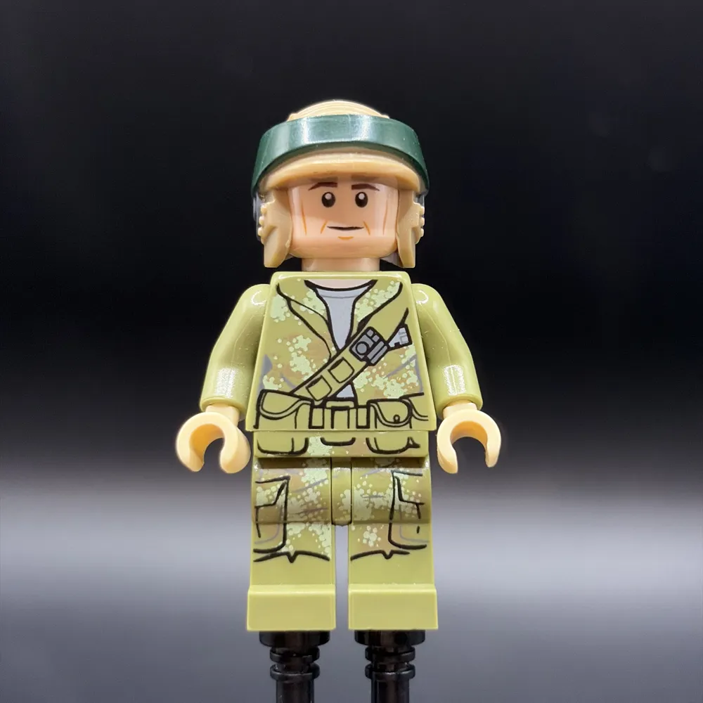 Endor Rebel Trooper 1 (Olive Green)