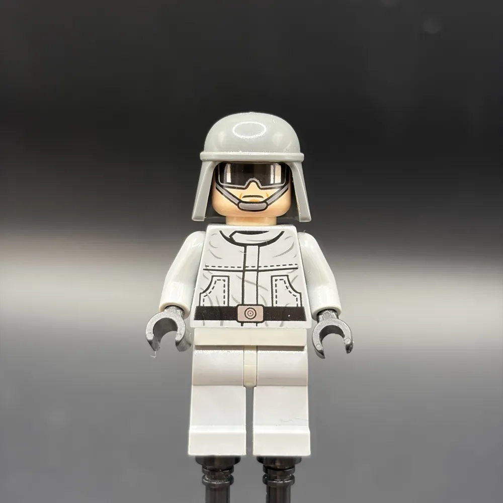 Imperial AT-ST Pilot / Driver (Plain Helmet, Dual Sided Head)