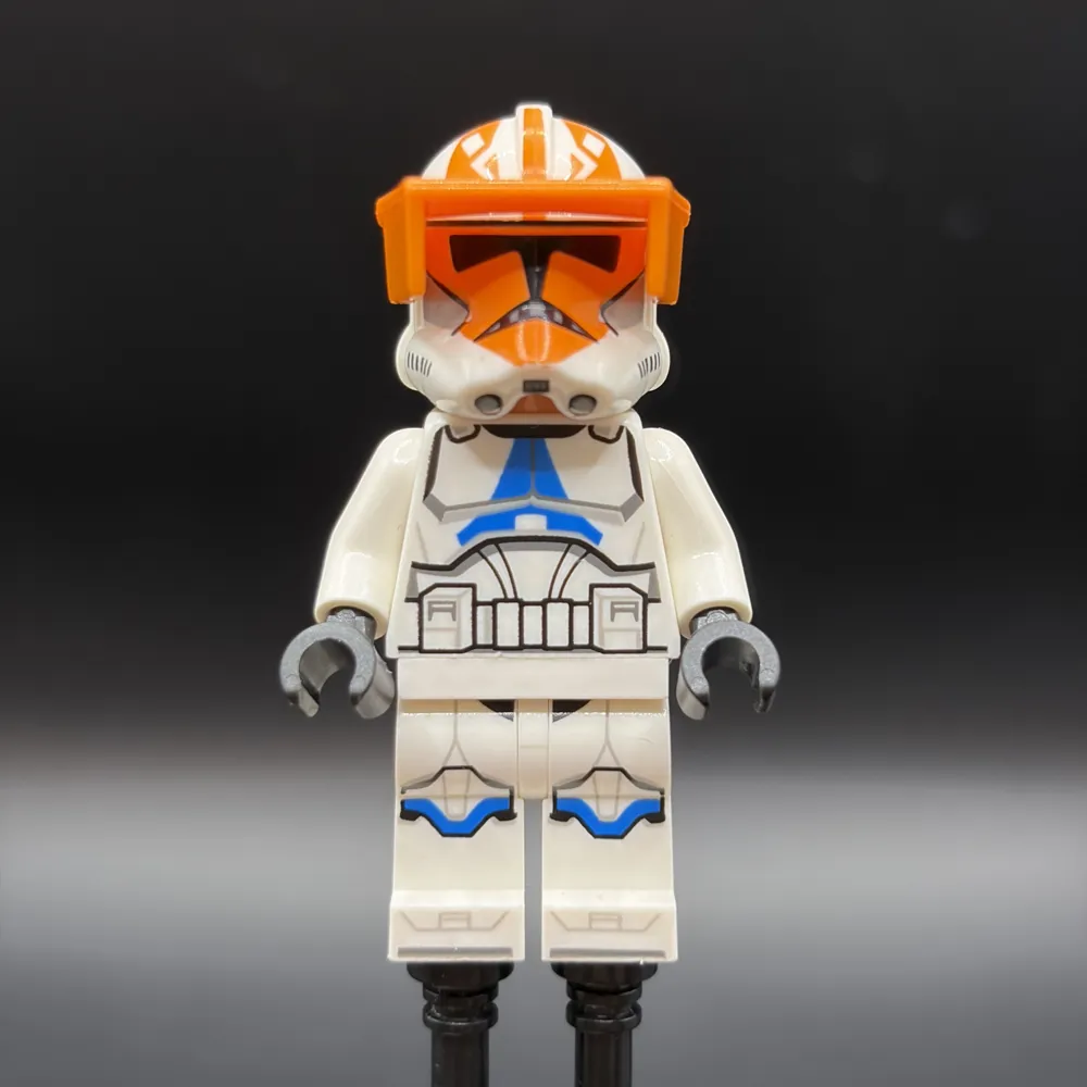 Clone Captain Vaughn, 501st Legion, 332nd Company (Phase 2) - Helmet with Holes and Togruta Markings, Orange Visor