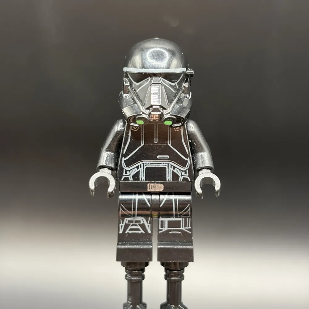 Imperial Death Trooper - Light Nougat Head