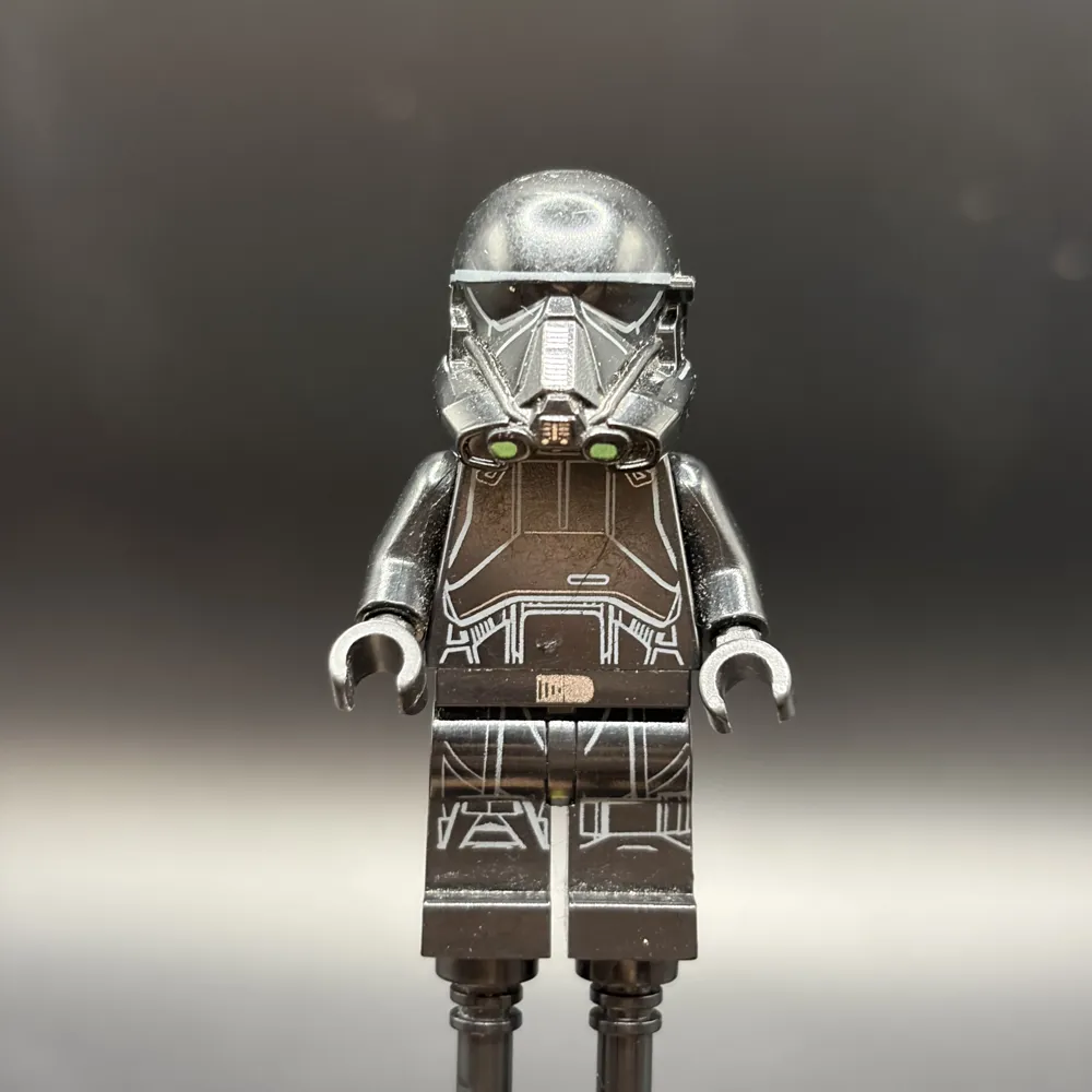 Imperial Death Trooper - Light Nougat Head