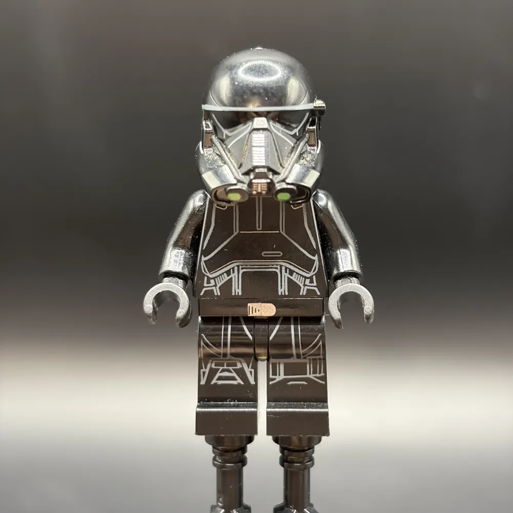 Imperial Death Trooper - Light Nougat Head