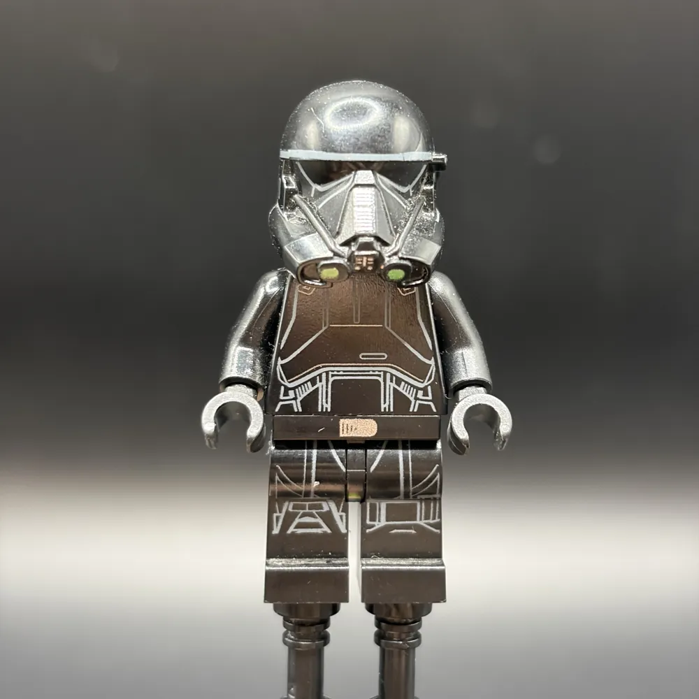 Imperial Death Trooper - Light Nougat Head