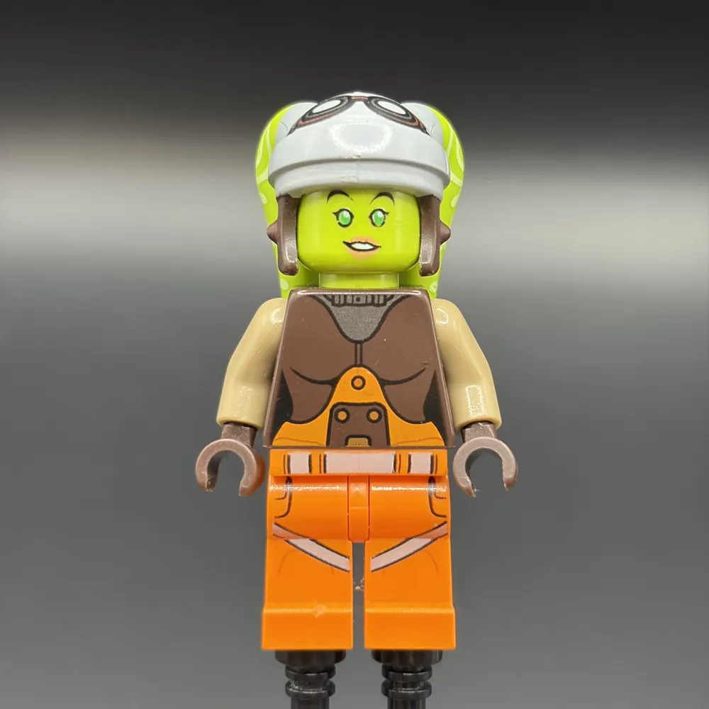 Hera Syndulla - Dark Tan Arms
