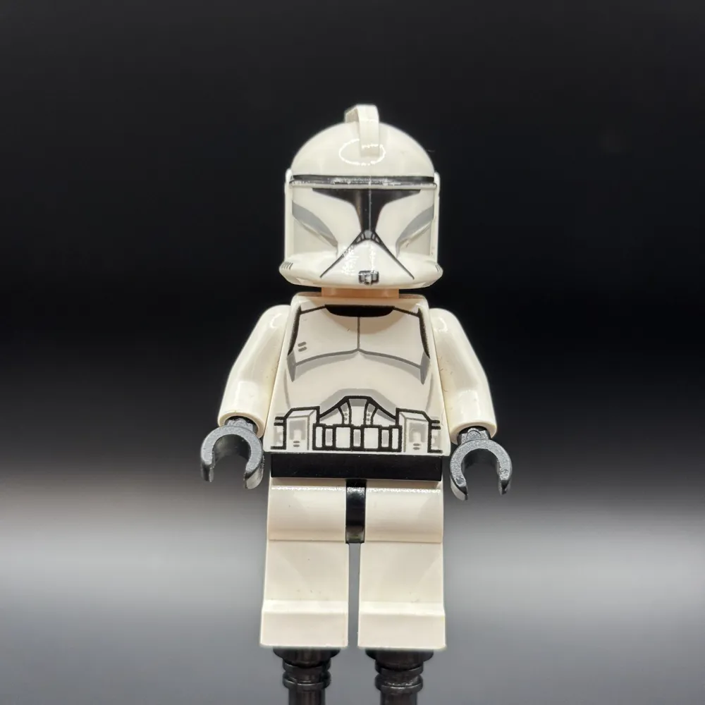 Clone Trooper (Phase 1) - Scowl