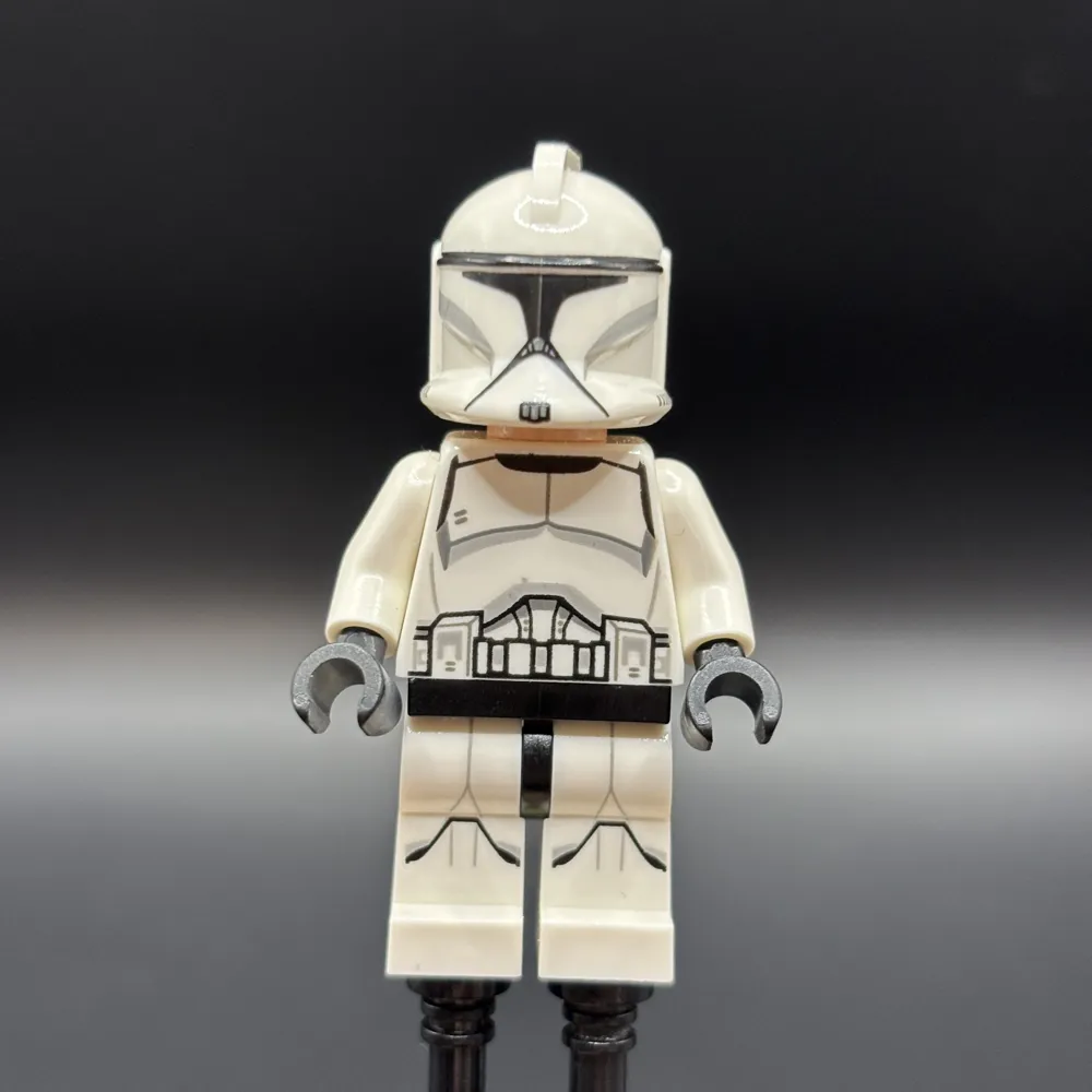 Clone Trooper (Phase 1) - Scowl
