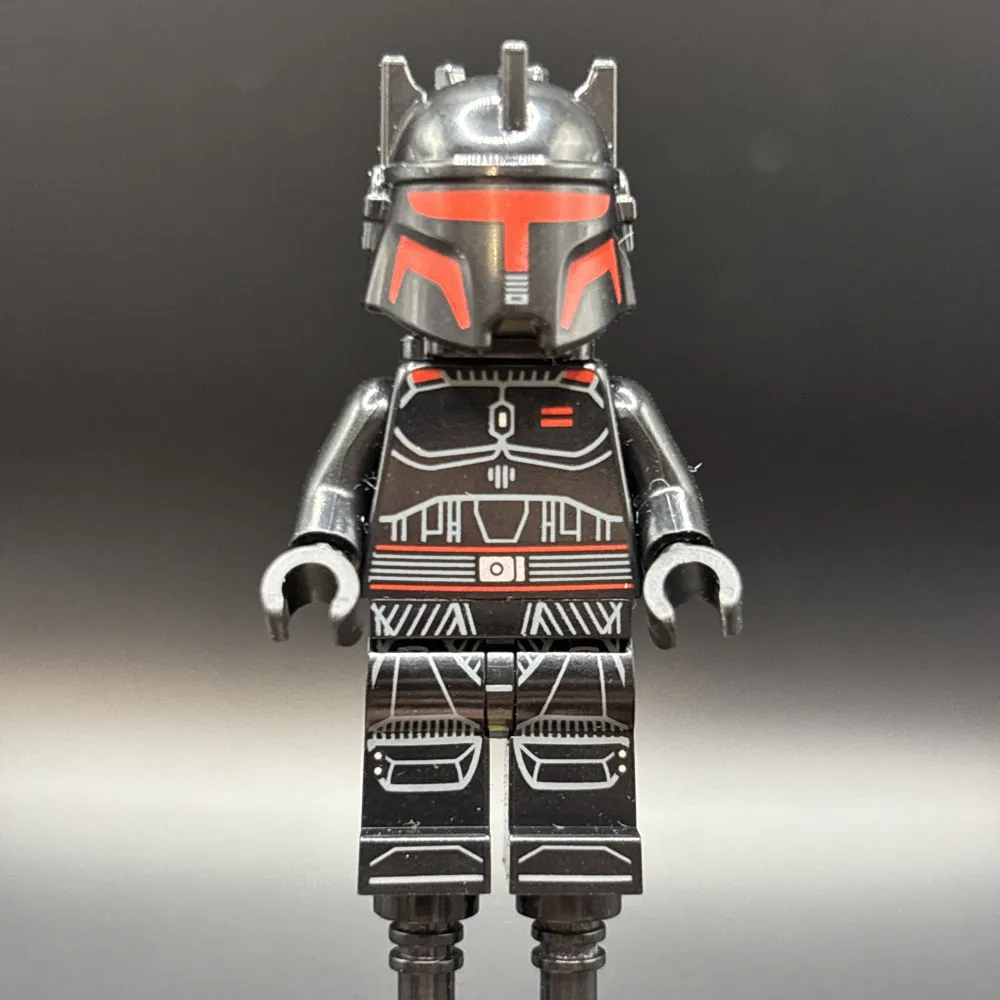 Moff Gideon - Helmet, Jet Pack
