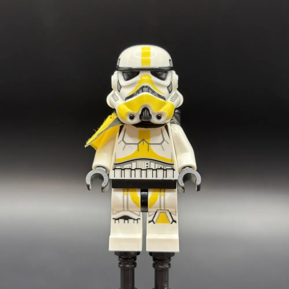 Imperial Artillery Stormtrooper - Male, Light Nougat Head, Cheek Lines