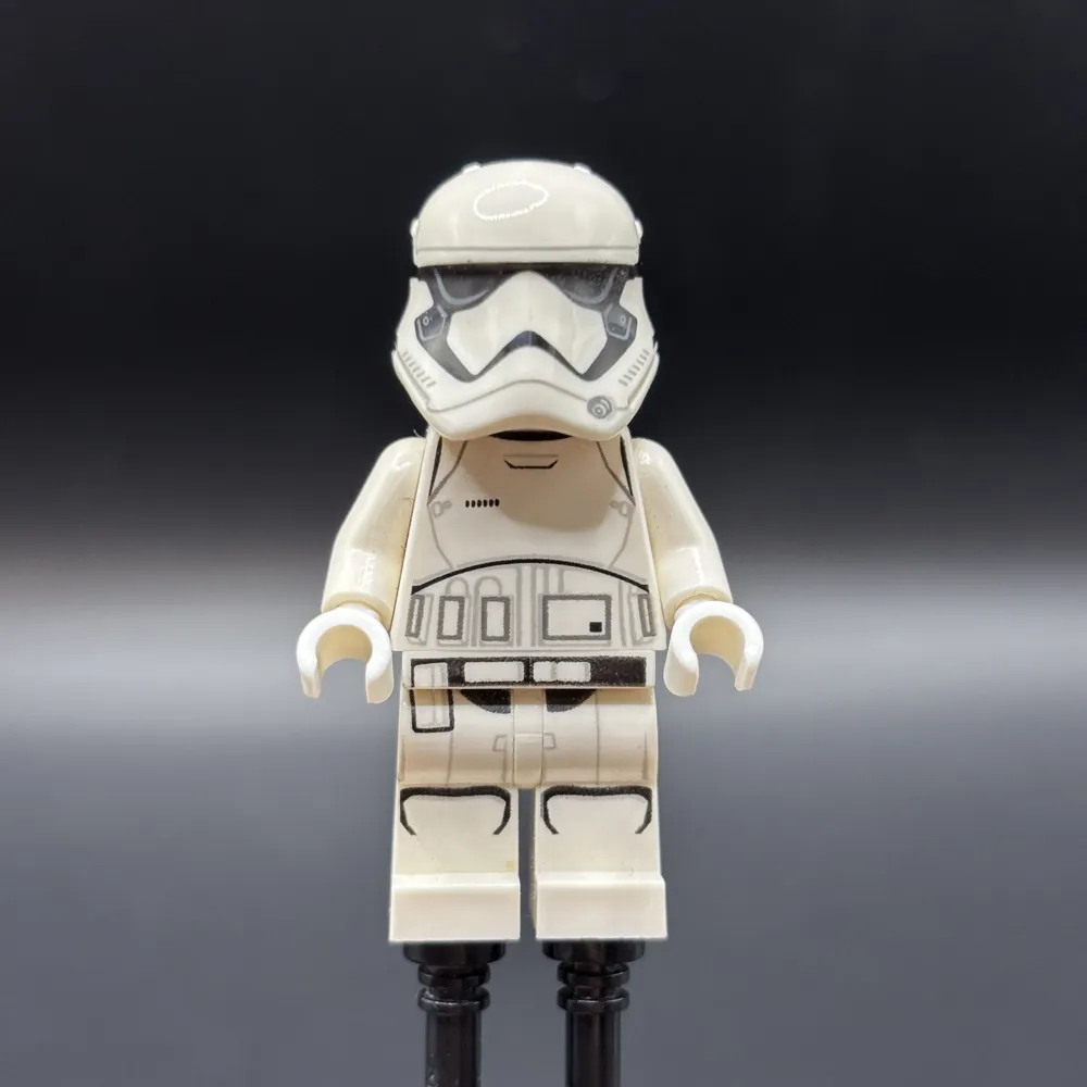 First Order Stormtrooper (Pointed Mouth Pattern)