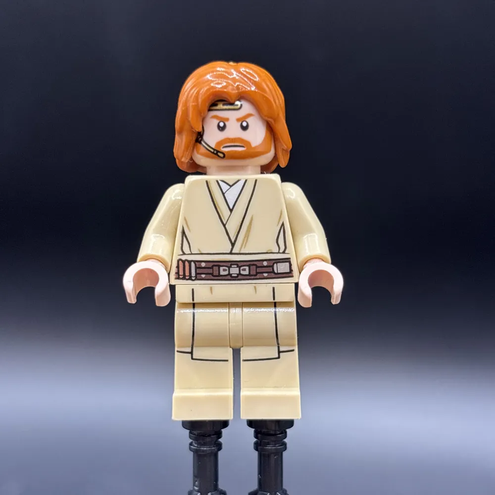 Obi-Wan Kenobi (Mid-Length Tousled with Center Part Hair and Headset)