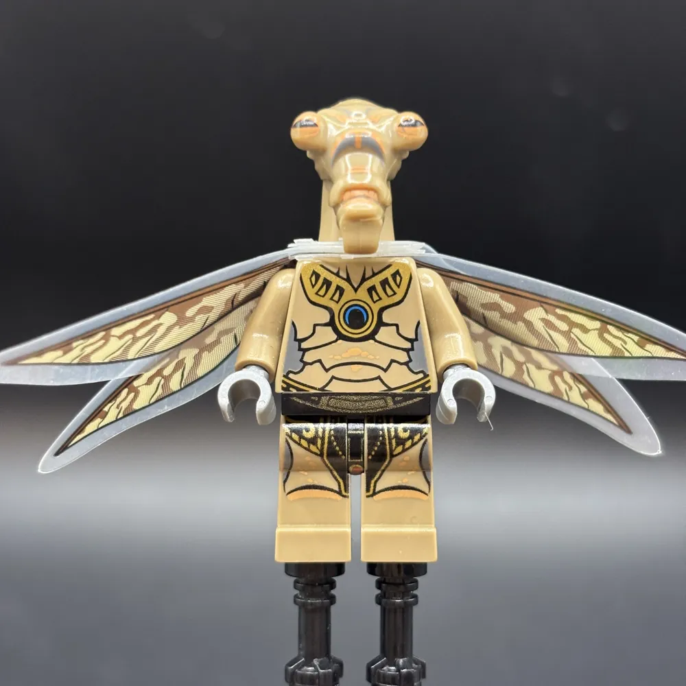 Geonosian Warrior - Dark Tan, with Wings