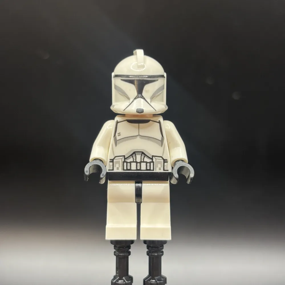 Clone Trooper (Phase 1) - Scowl