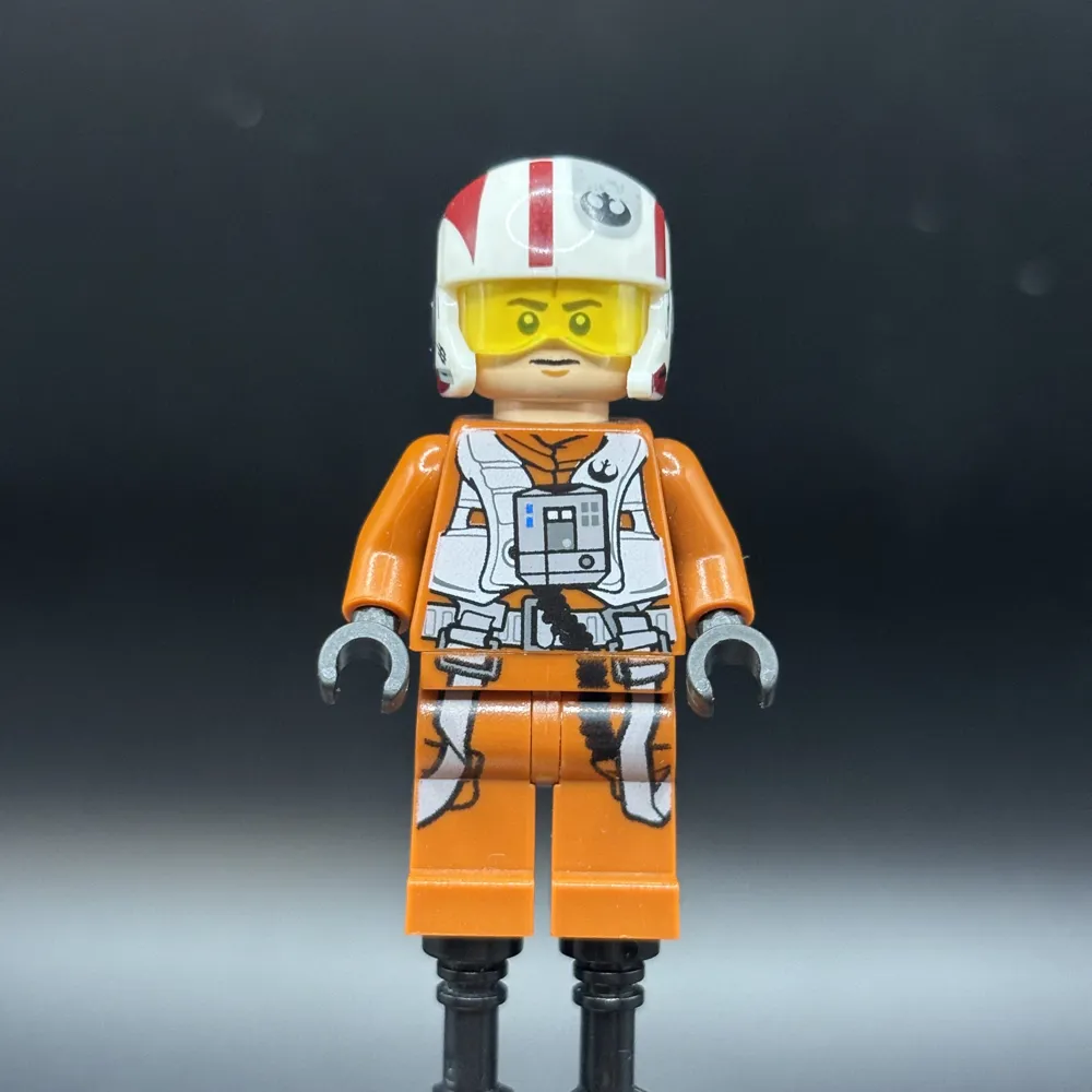 Resistance Pilot X-wing