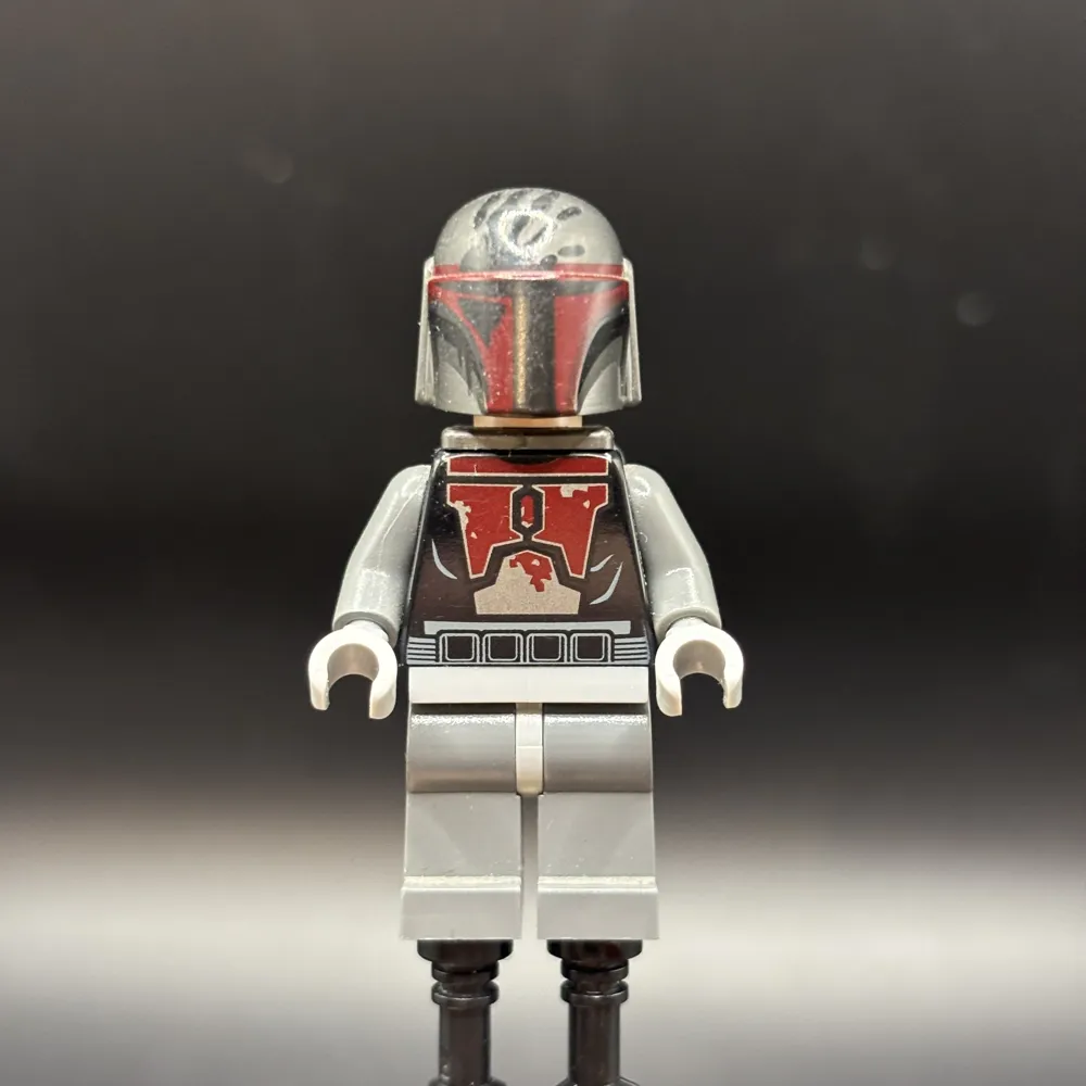 Mandalorian Super Commando (Head with High Brow Pattern)