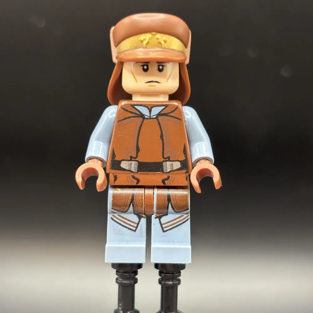 Naboo Security Officer - Reddish Brown and Sand Blue Uniform, Light Nougat Head, Hat with Neck Protector
