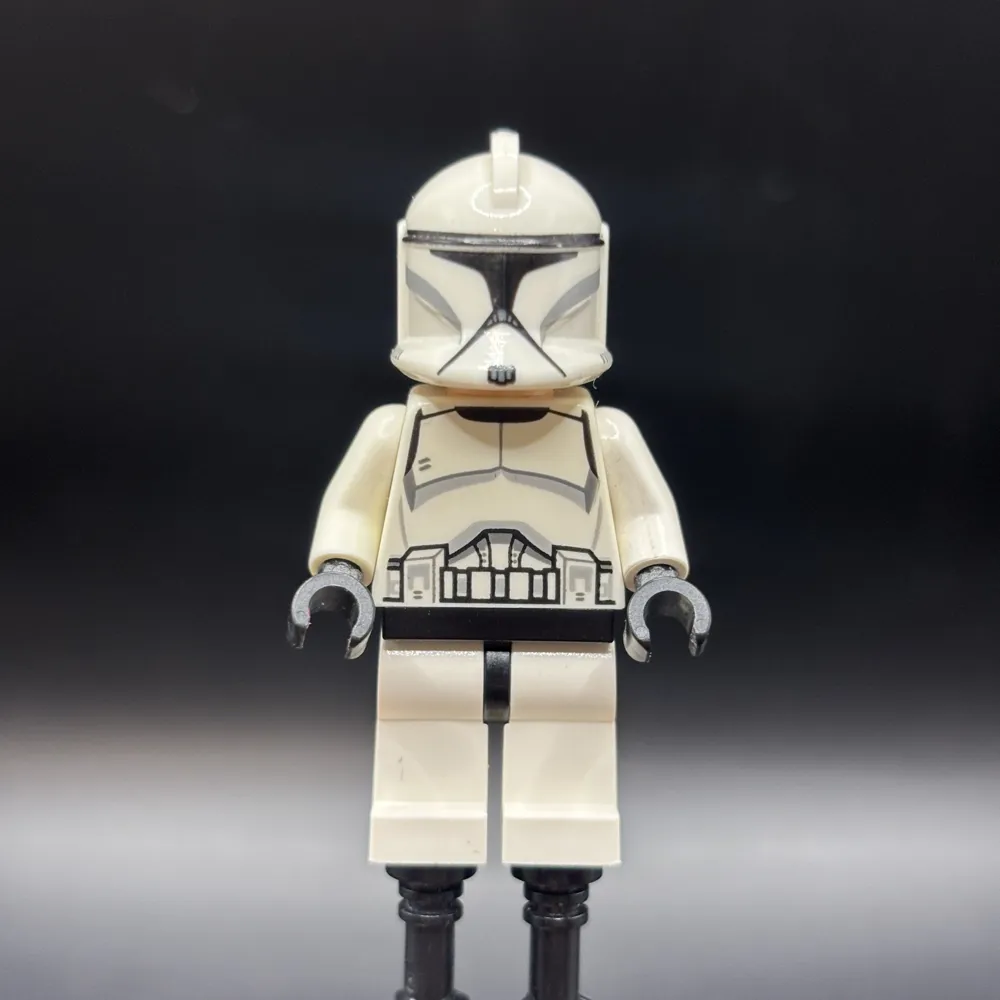 Clone Trooper (Phase 1) - Scowl