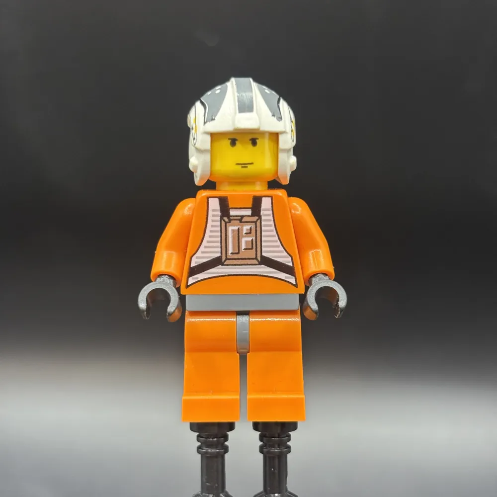 Luke Skywalker (Pilot, 20th Anniversary Torso)