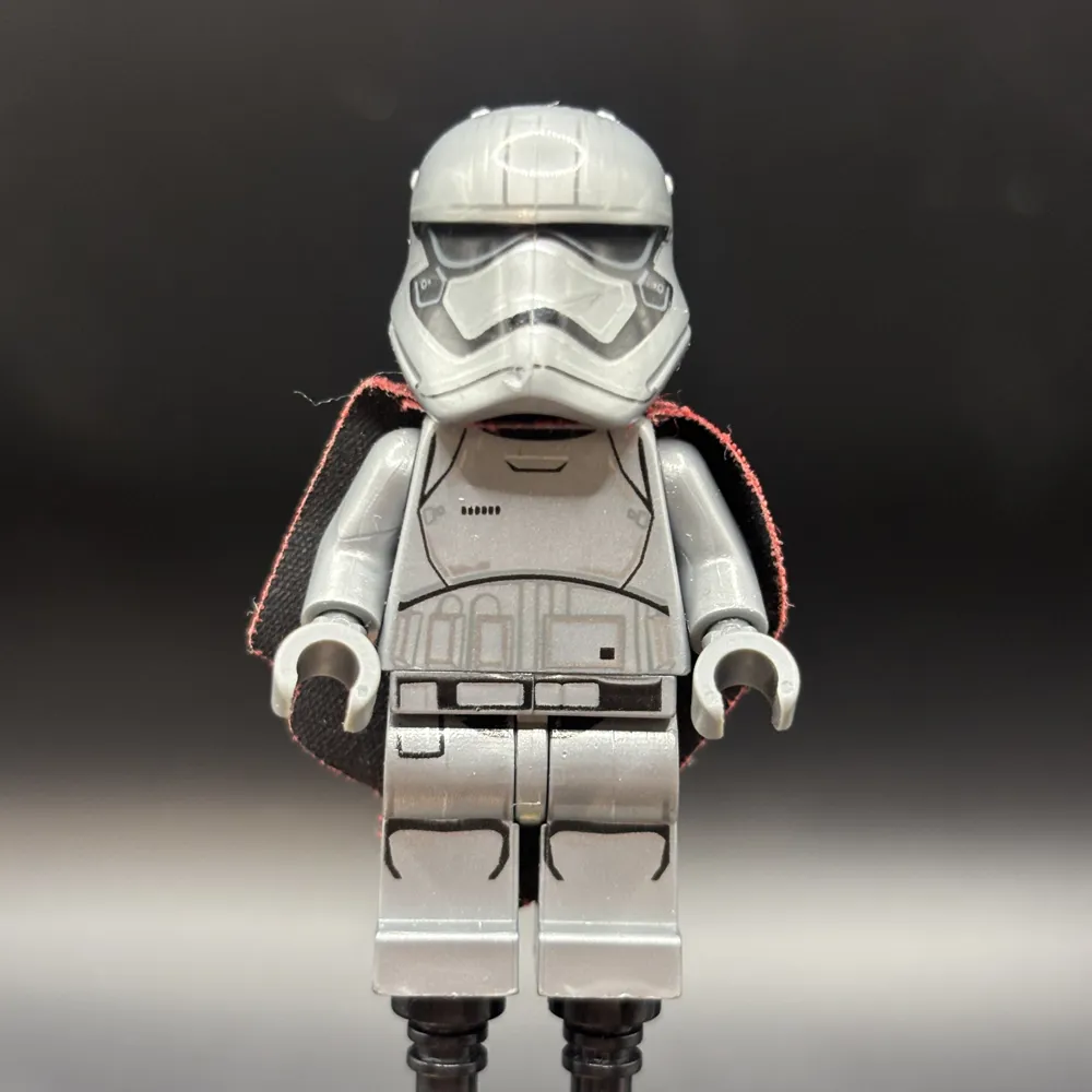 Captain Phasma (Rounded Mouth Pattern)