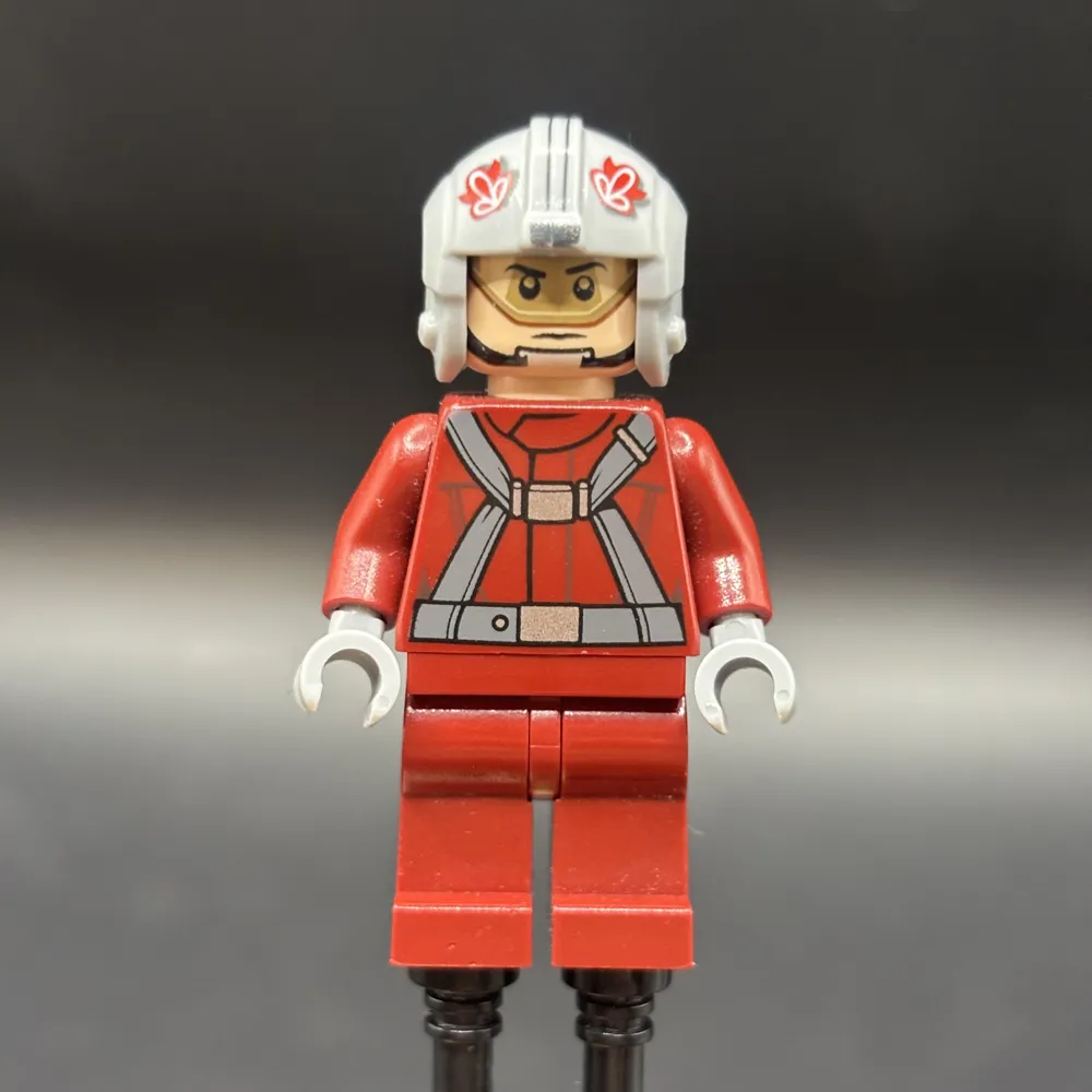 T-16 Skyhopper Pilot - Light Bluish Gray Helmet